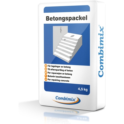 Combimix Betongspackel 4.5 kg bag showing illustration of concrete stairs with repair areas, labeled as for repairing concrete.